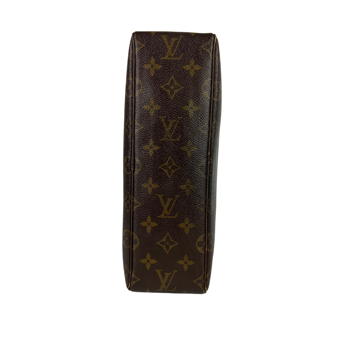 LOUIS VUITTON TROUSSE TOILETTE 28