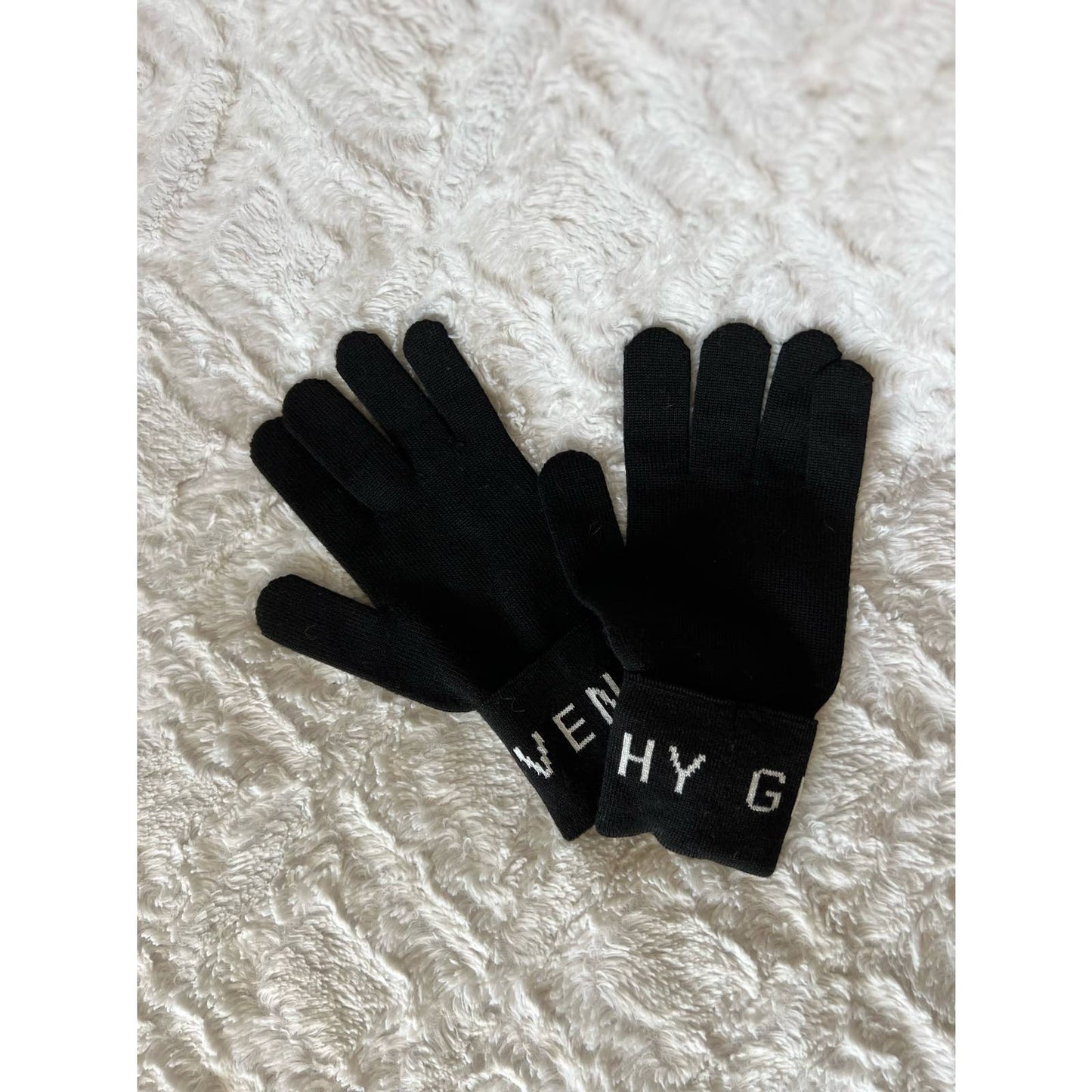 Givenchy Logo Wool Hat and Glove Set